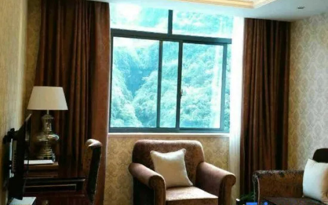 Pengshui Ayiyuan Yangsheng Resort