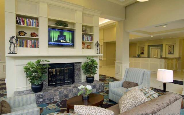 Hilton Garden Inn Waldorf