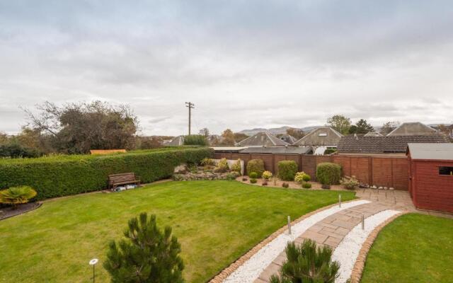 The Traquair Park Residence