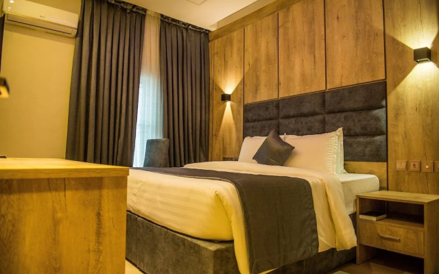 Pinnatech Suites