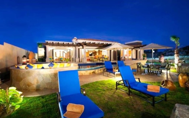 Hacienda Residences, Private 3-bedroom Villa