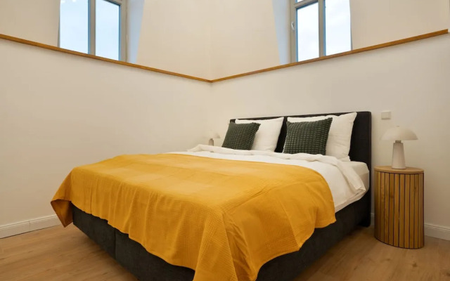 Zentrale Apartments I home2share