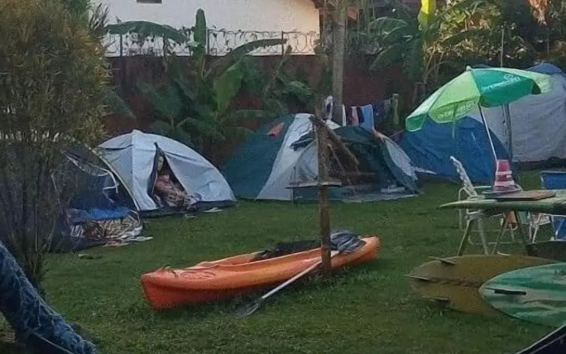 Farah Camping