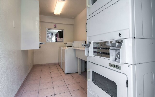 Motel 6 Los Angeles - Whittier
