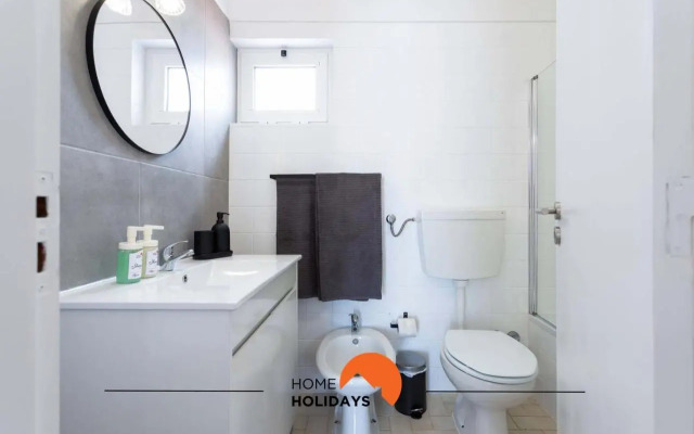 47 Sea View House Near The Old Town