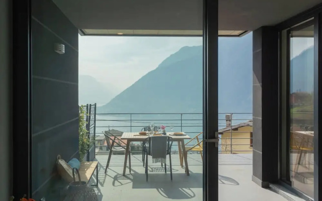 Residenza Maxim With Pool by Rent all Como