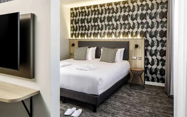 Mercure Newport Hotel