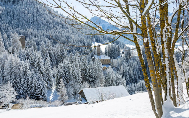 Hotel Dolomiten