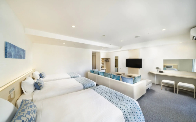 Hotel Torifito Miyakojima Resort
