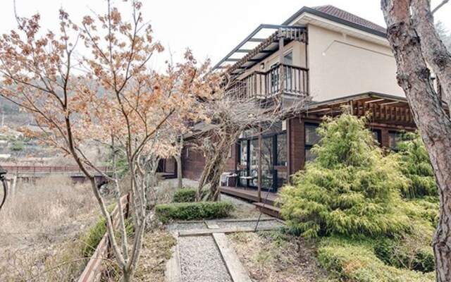 Yangpyeong Bon Pension