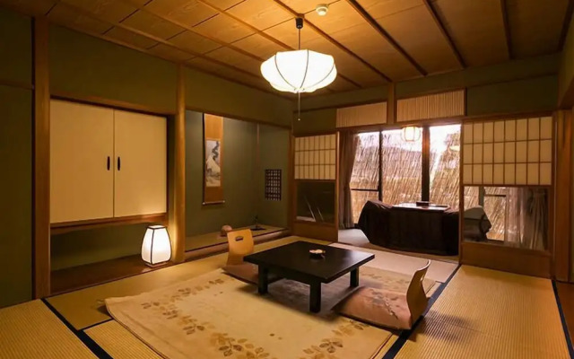 kanazawa yuwakuonsen yunode