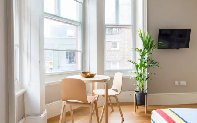 Cool Covent Garden Studio - Netflix Nespresso