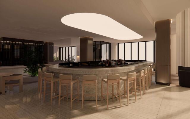 Vogue Hotel Montreal Downtown, Curio Collection by Hilton