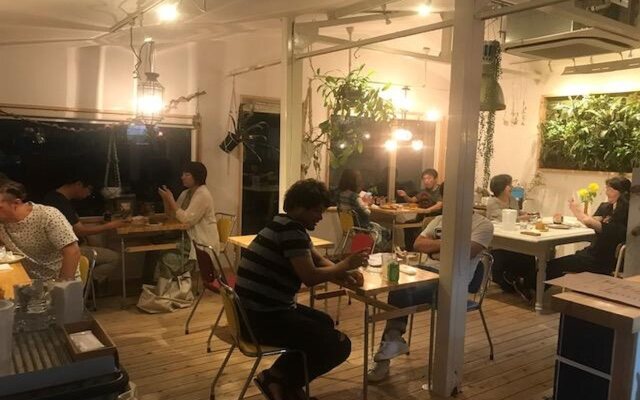 Cafe and Guest House Kaede