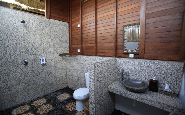 Sunset Coin Lembongan Cottage and Spa
