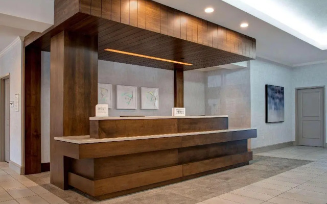 Hilton Garden Inn Kansas City