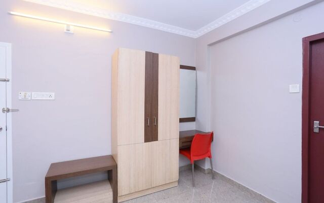 OYO 23116 Gino Tourist Home