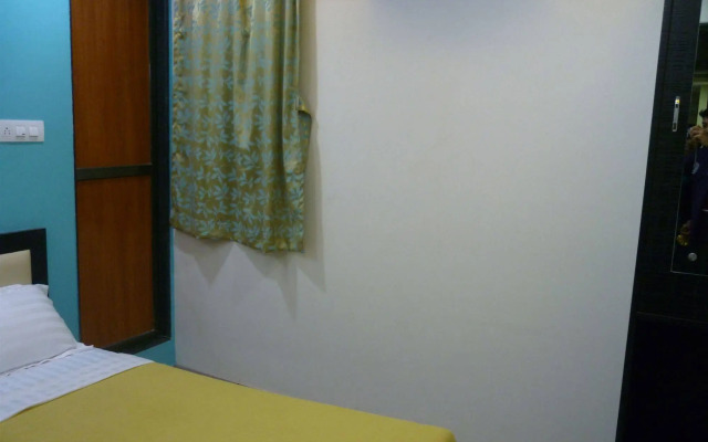 iHOTEL