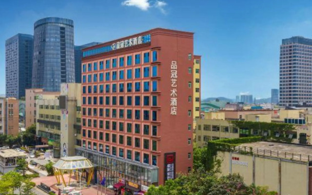 Loves Hotel