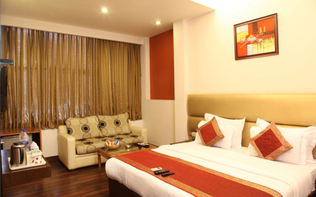 Rupam Hotel