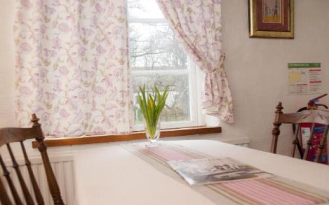 Rapsbollen Bed & Breakfast