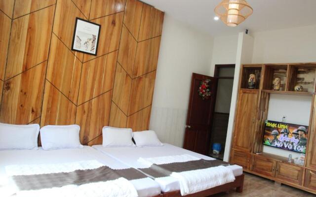 79+ Homestay & Coffee