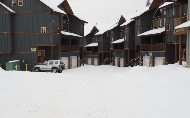 Snow Ridge #6 3 Bedroom Townhouse