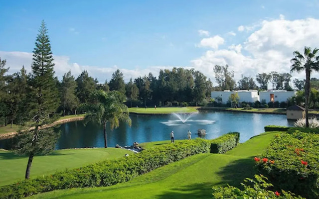 Villa With Pool, Walk to Beach, Restaurants, Shops