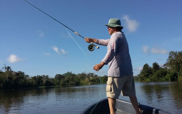 Montecristo River Lodge