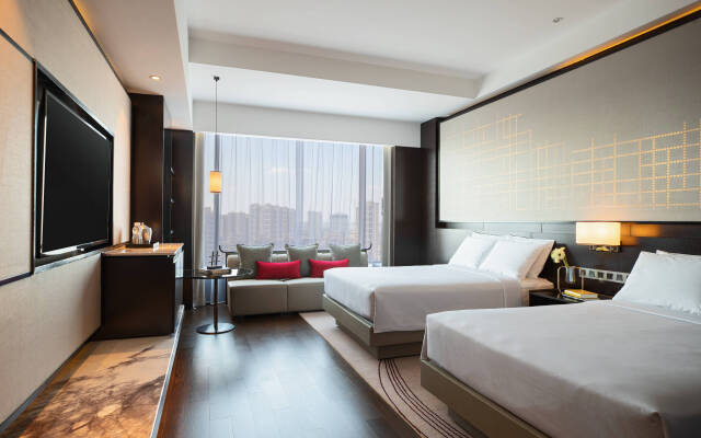 Renaissance Shenyang West Hotel