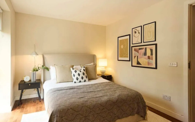 The Brick Lane Arms - Breathtaking 2bdr Penthouse With Balcony