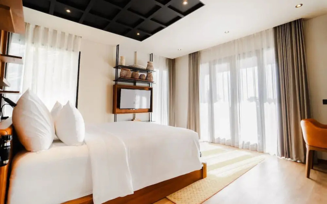 Secana Beachtown Resort & Villas