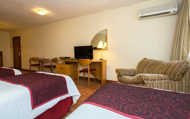 Armon Suites Hotel