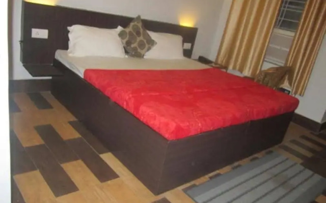 Hotel Devoy Inn