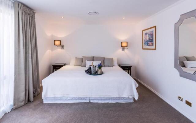 Fino Hotel & Suites