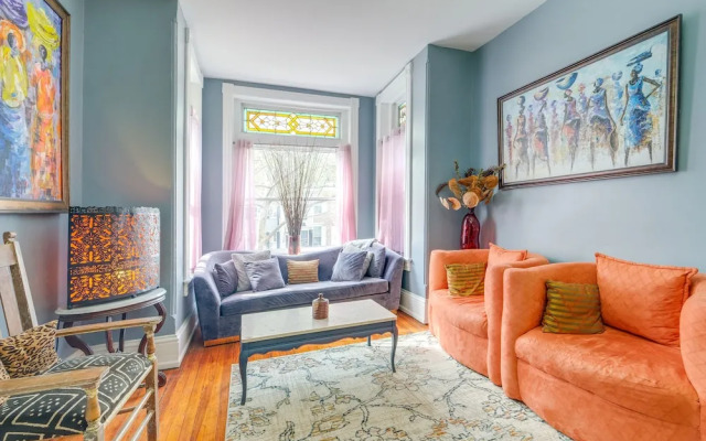 Historic Georgetown Townhome: Walkable Location!