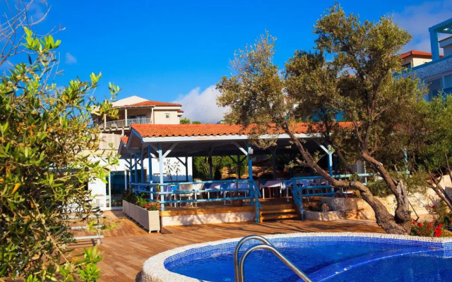 Asfiya Seaview Hotel