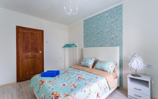 Apartment on Malaya Pirogovskaya 21
