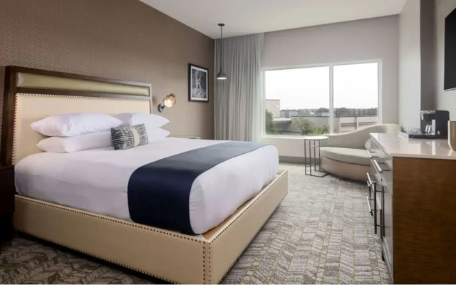 The Stella Hotel, Autograph Collection