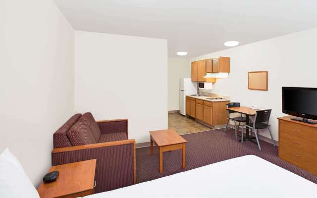 WoodSpring Suites Denton