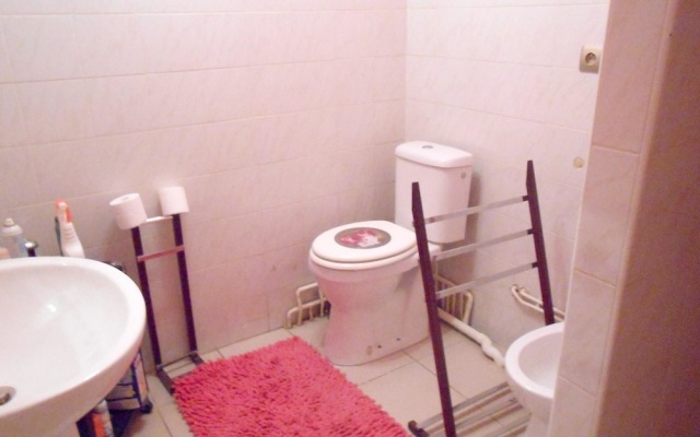 House with 8 Bedrooms in Villeurbanne, with Wifi