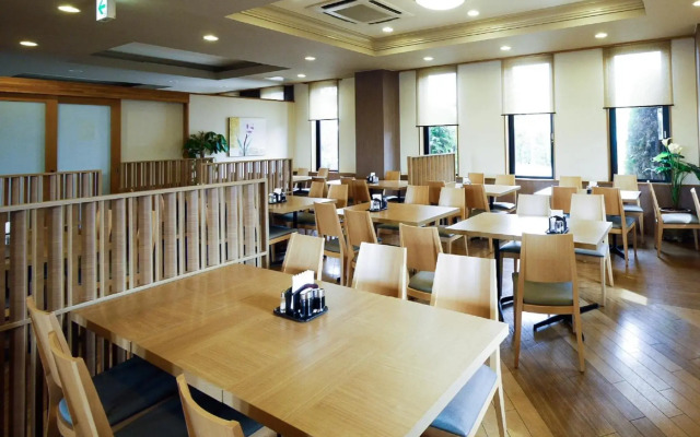 Hotel Route-Inn Yonezawa Ekihigashi