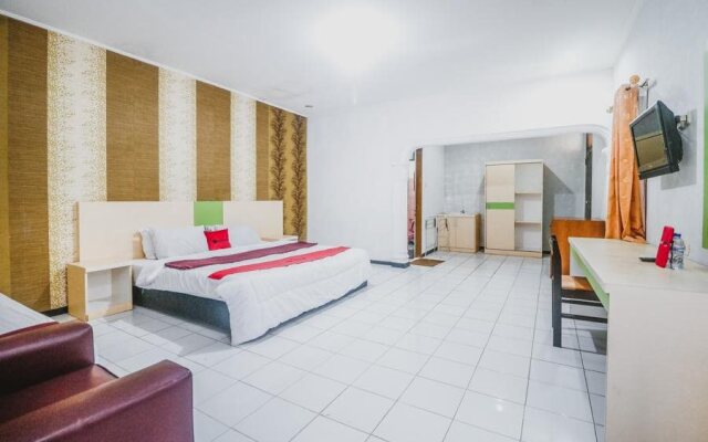 RedDoorz Plus @ Megamendung Puncak Bogor