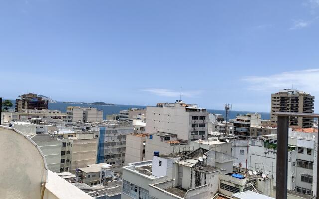 Pineapples F1106 | Copacabana Penthouse and Pool