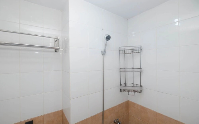 Comfort 2BR @ Green Pramuka City Apartment