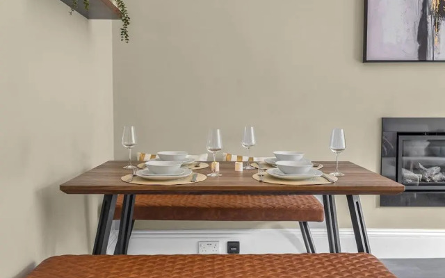 Stylish Elegance in City s Heart