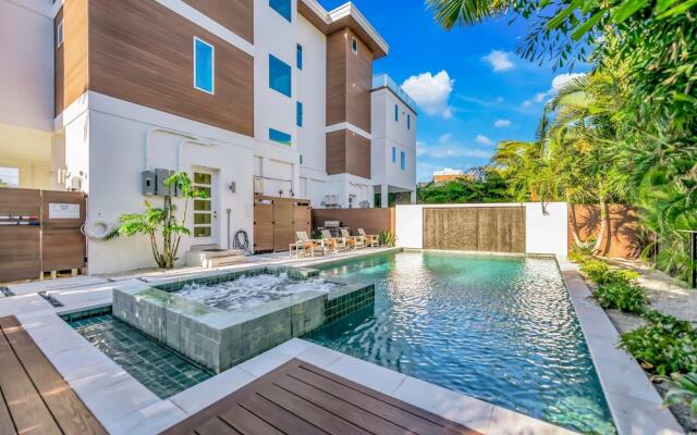 The Upper Deck in Siesta Key