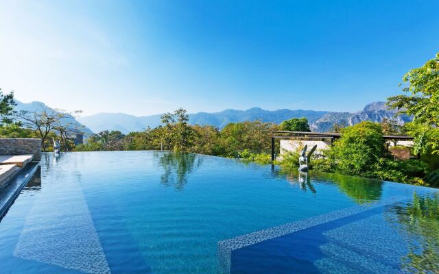 Botanica Khao Yai Resort