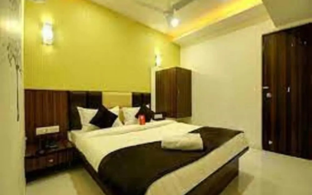 Hotel Satellite Inn