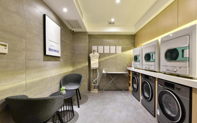 Atour Hotel Jinma Road Development Zone Dalian